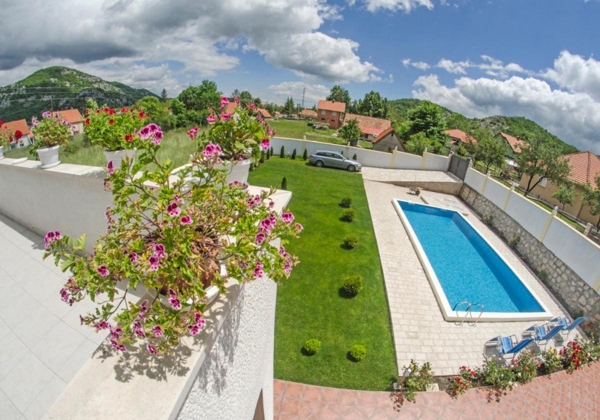 Villa Ramonte เซทินเจ ภายนอก รูปภาพ