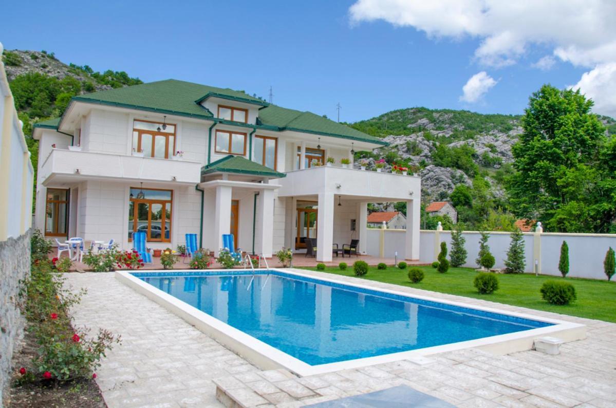 Villa Ramonte เซทินเจ ภายนอก รูปภาพ